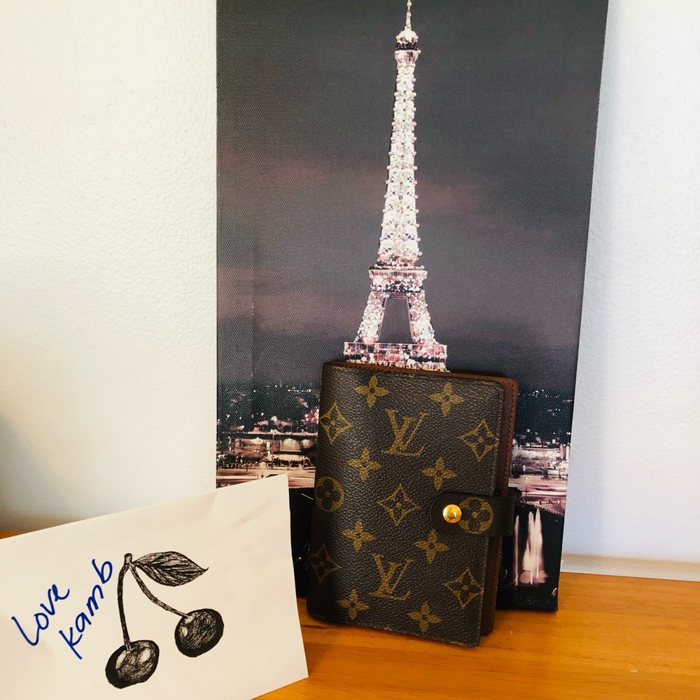 SOLD on FB!!!❤👜Authentic Louis Vuitton Agenda PM in Mono